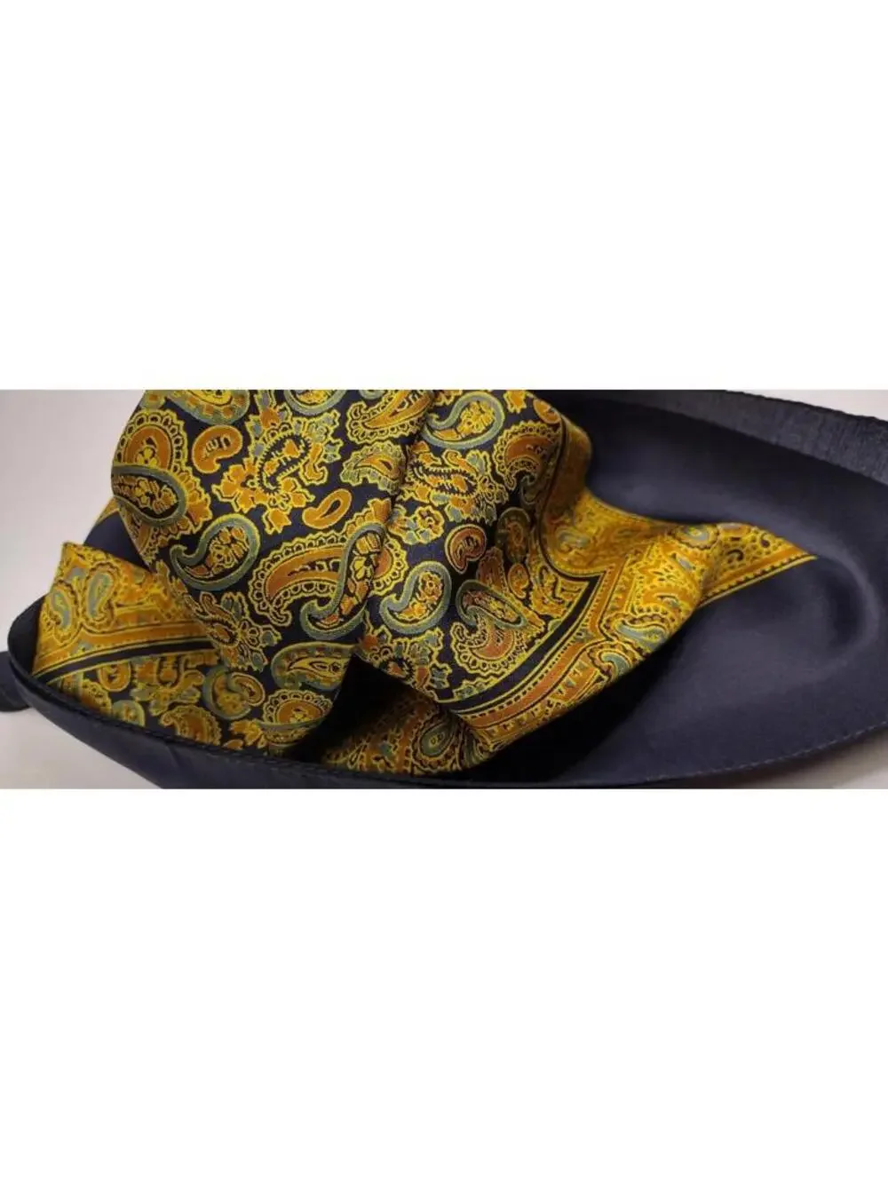 30s Silk Handkerchief Art Nouveau Paisley Hand Printed Almost Antique ENGLAND